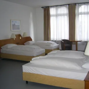 3* Otel Willy Frankfurt